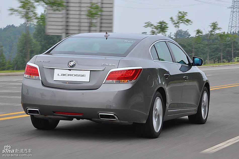 上海通用别克新君越试车实拍图 动态