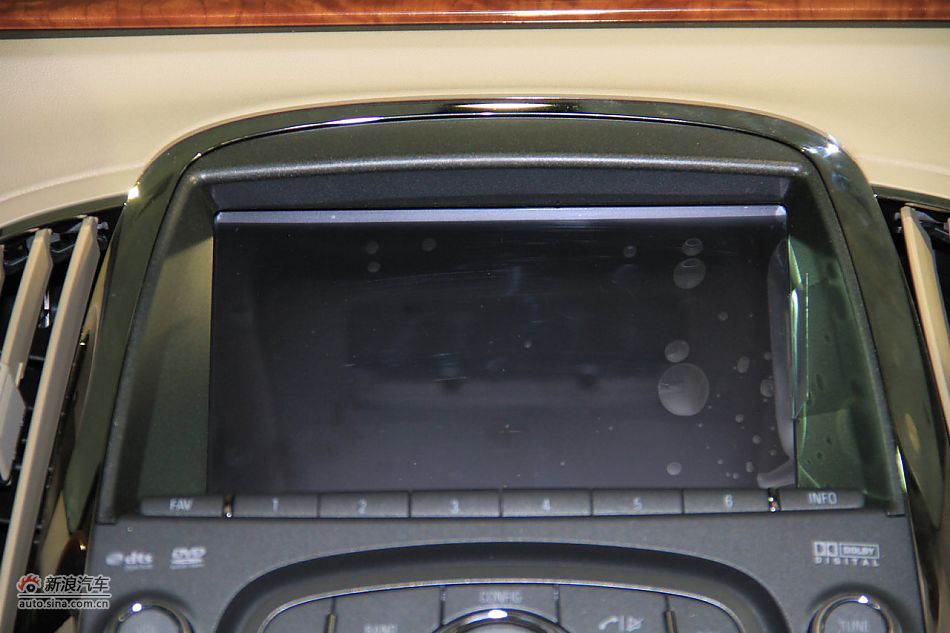 2012款君越到店实拍