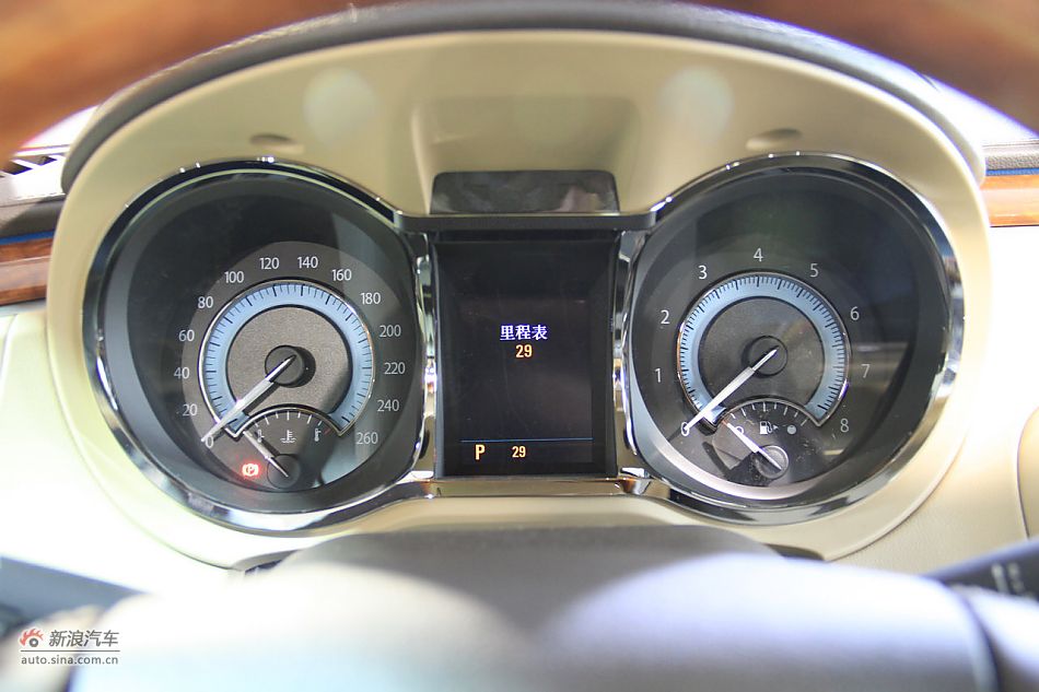 2012款君越到店实拍