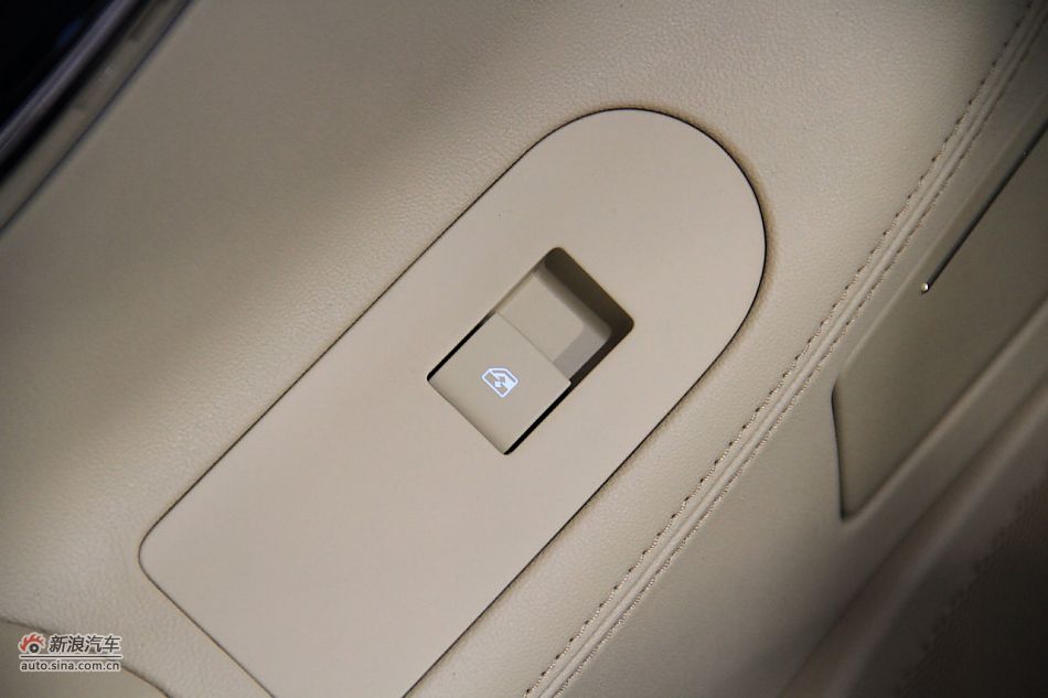 2012款君越到店实拍