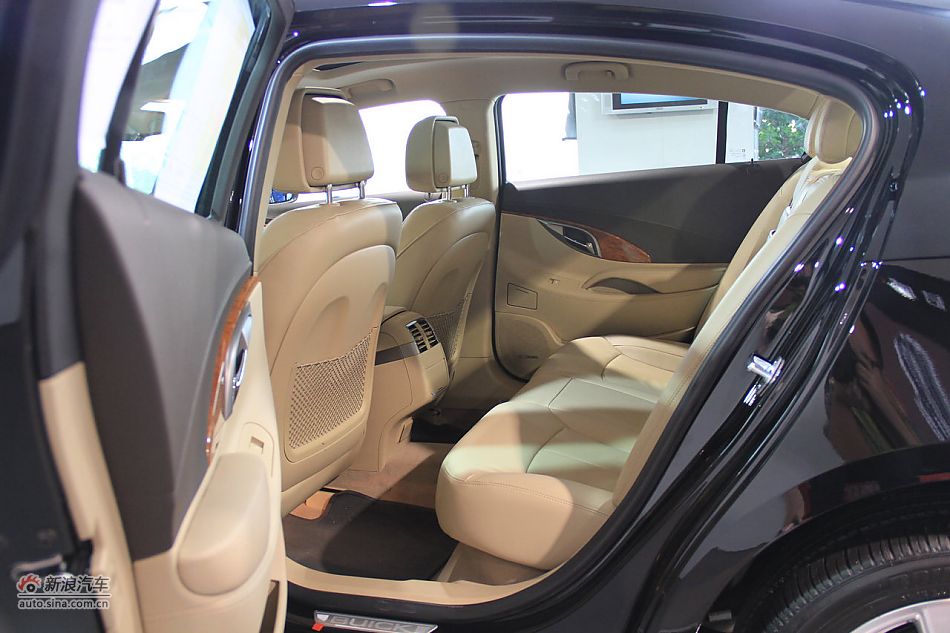 2012款君越到店实拍