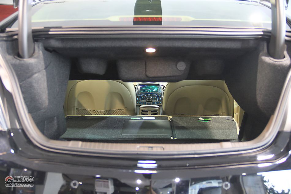 2012款君越到店实拍