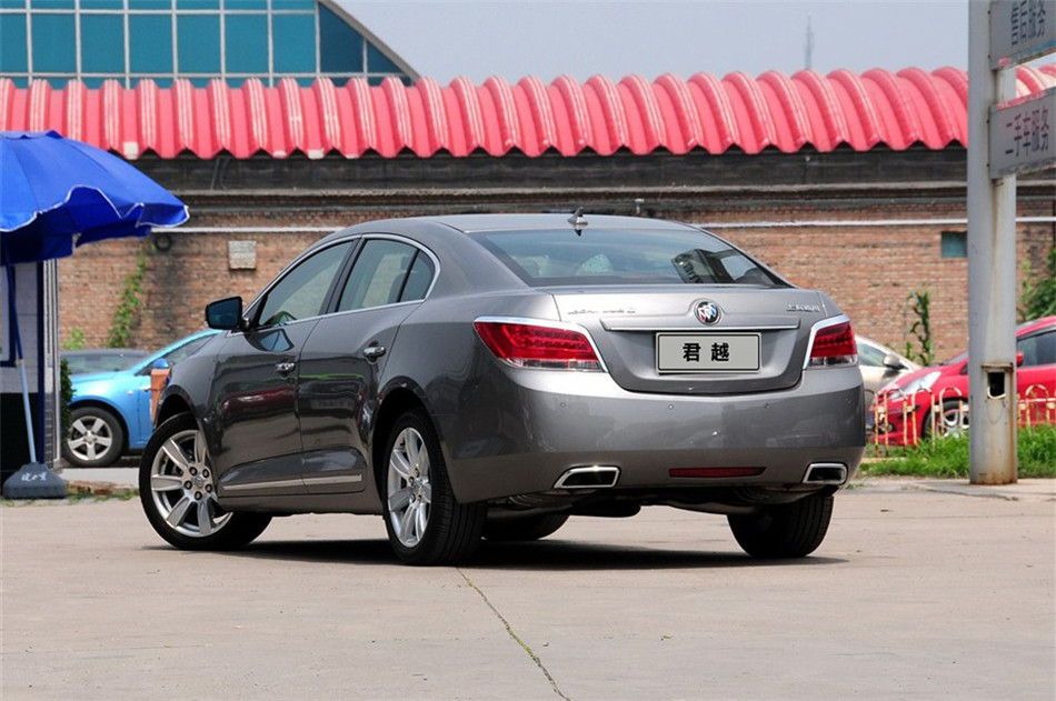 2012款 2.0T AT 豪雅版 外观