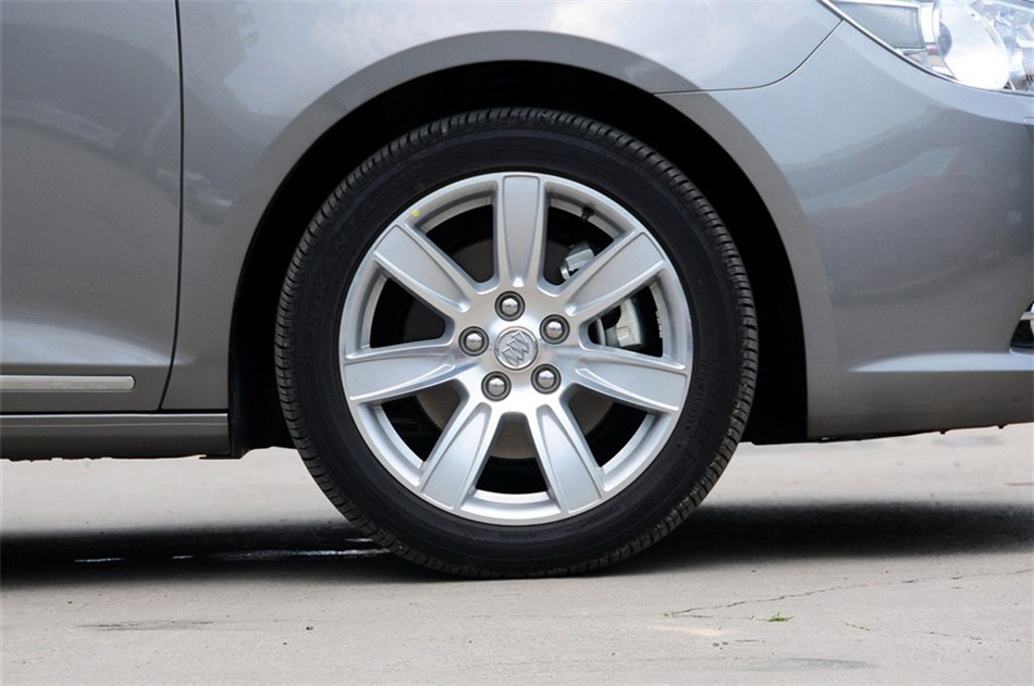 2012款 2.0T AT 豪雅版 其他