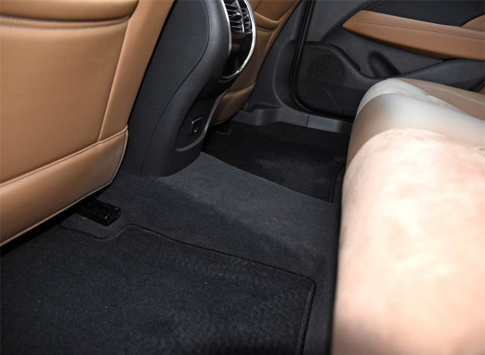 君越  2016款 20T 豪华型 座椅空间