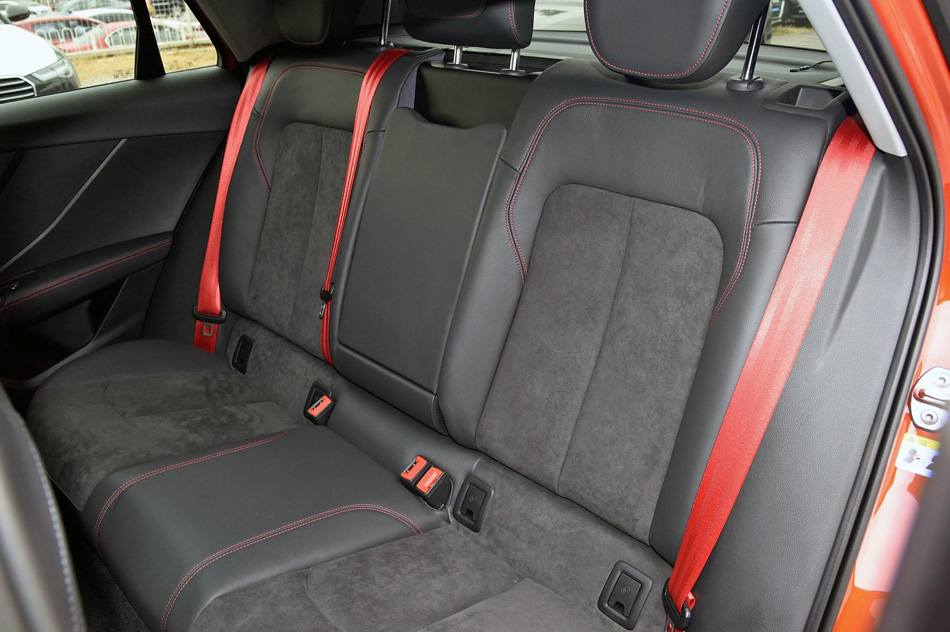 2018款 35TFSI 时尚动感型 座椅空间
