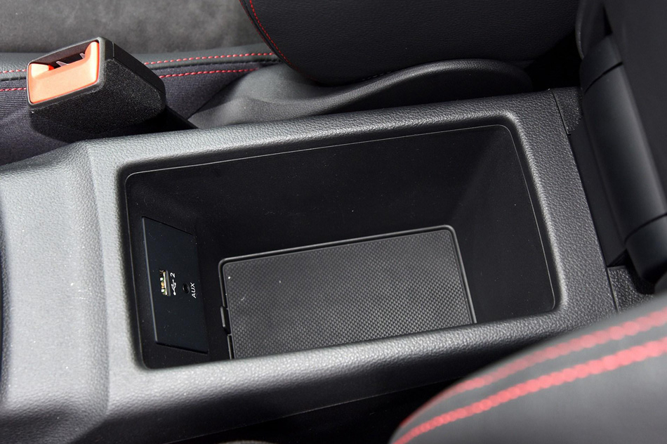 2018款 35TFSI 时尚动感型 座椅空间