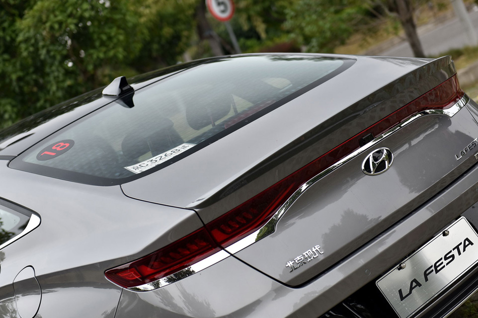 2019款 280TGDi 智尊版 国V 细节