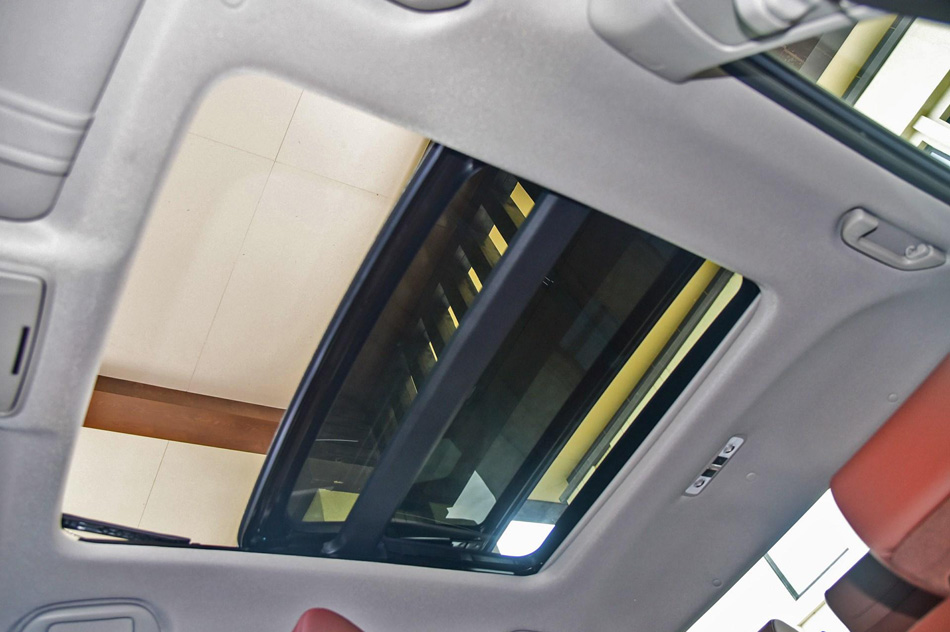 2019款 260TURBO 精耀版 国V 座椅空间