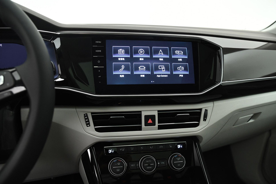 2019款 380TSI 四驱旗舰型 内饰