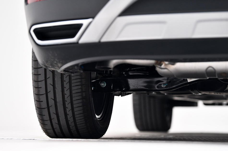 2019款 380TSI 四驱旗舰型 引擎底盘