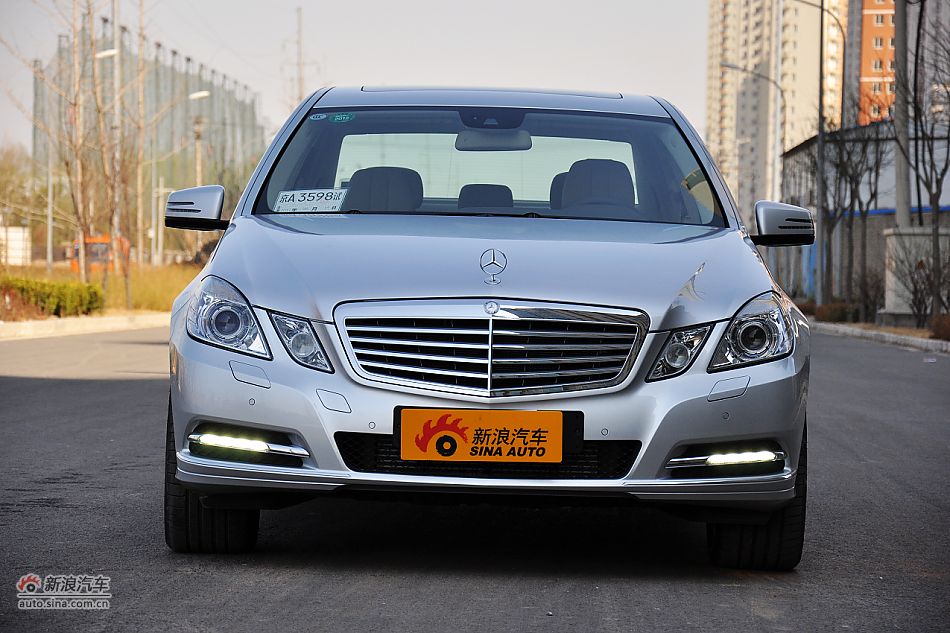 2011款奔驰E200 CGI优雅型外观