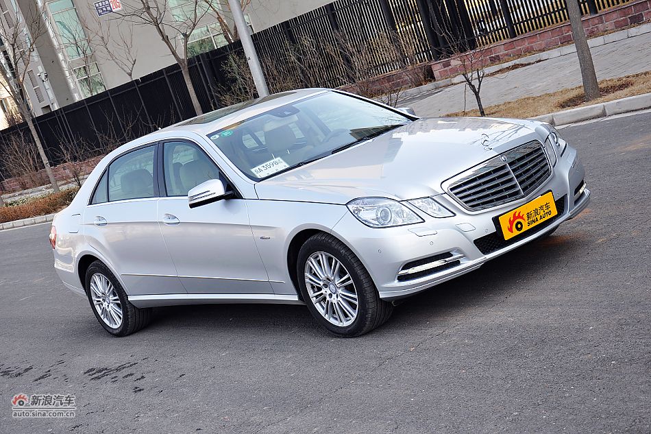 2011款奔驰E200 CGI优雅型外观