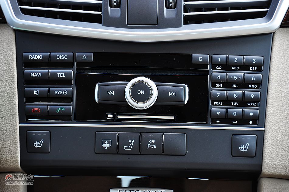 2011款奔驰E200 CGI优雅型内饰