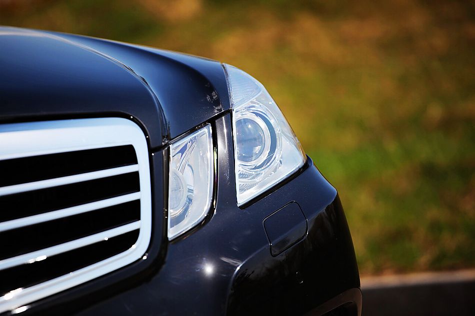 2010款奔驰E300L时尚型尊贵版