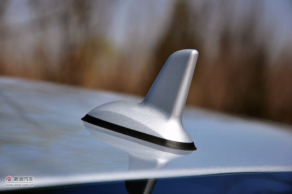 2011款奔驰E200 CGI优雅型