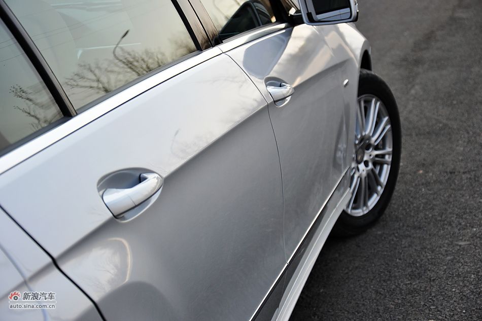 2011款奔驰E200 CGI优雅型