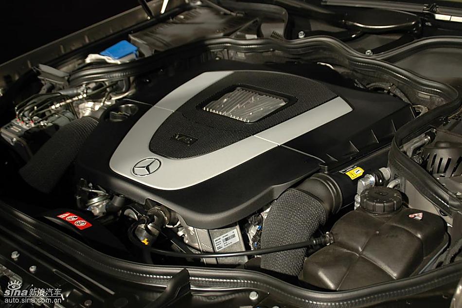 奔驰E230发动机