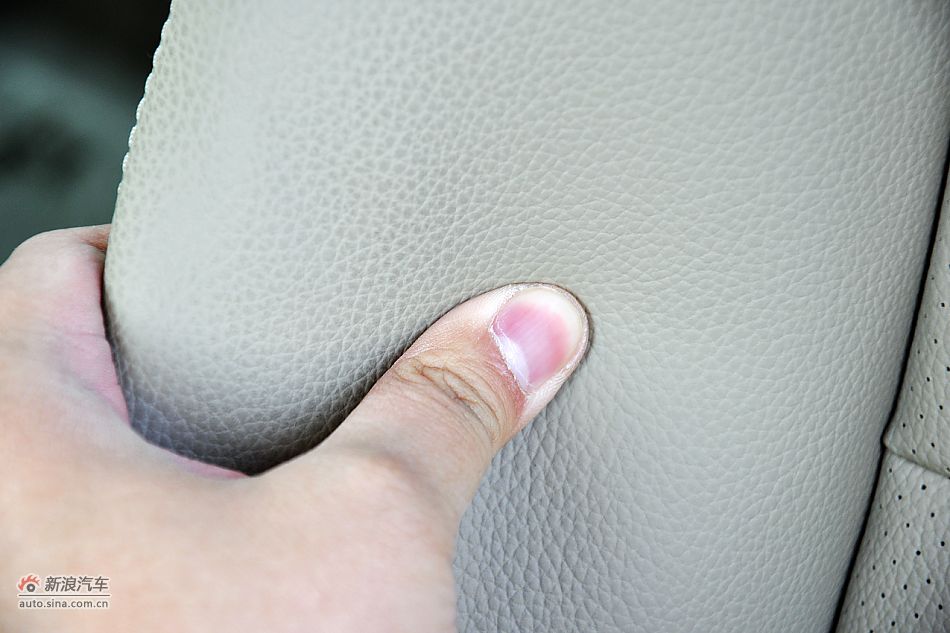 2011款奔驰E200 CGI优雅型