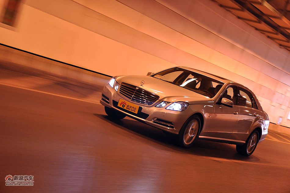 2011款奔驰E200 CGI优雅型