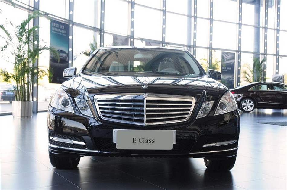 2013款奔驰E260L CGI优雅型