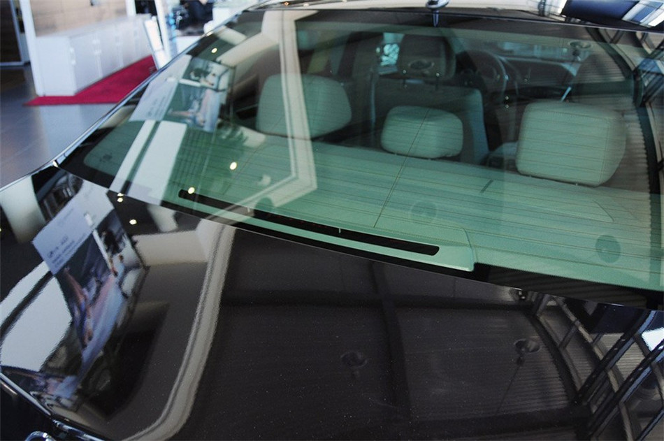 2013款奔驰E260L CGI优雅型