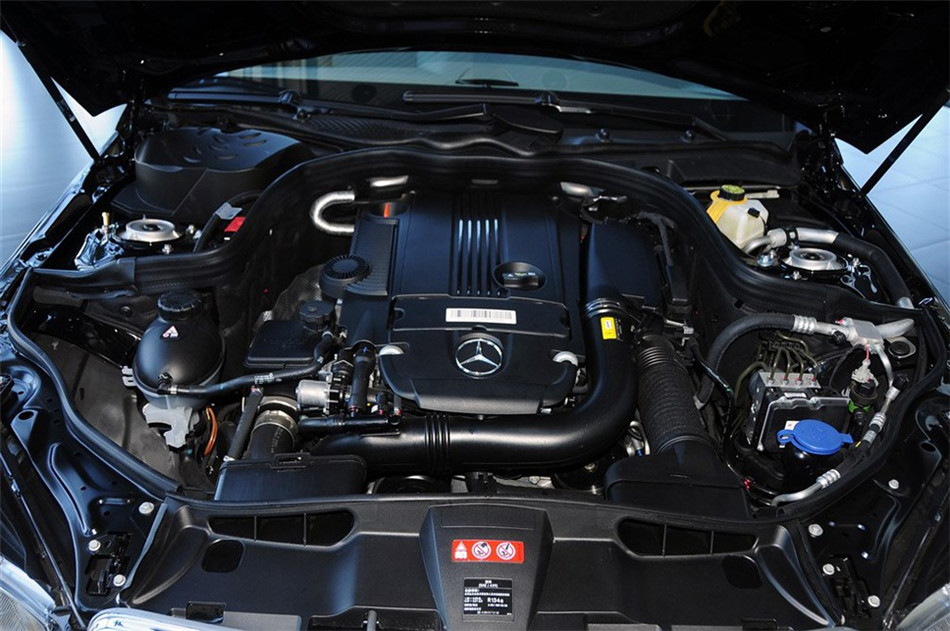 2013款奔驰E260L CGI优雅型