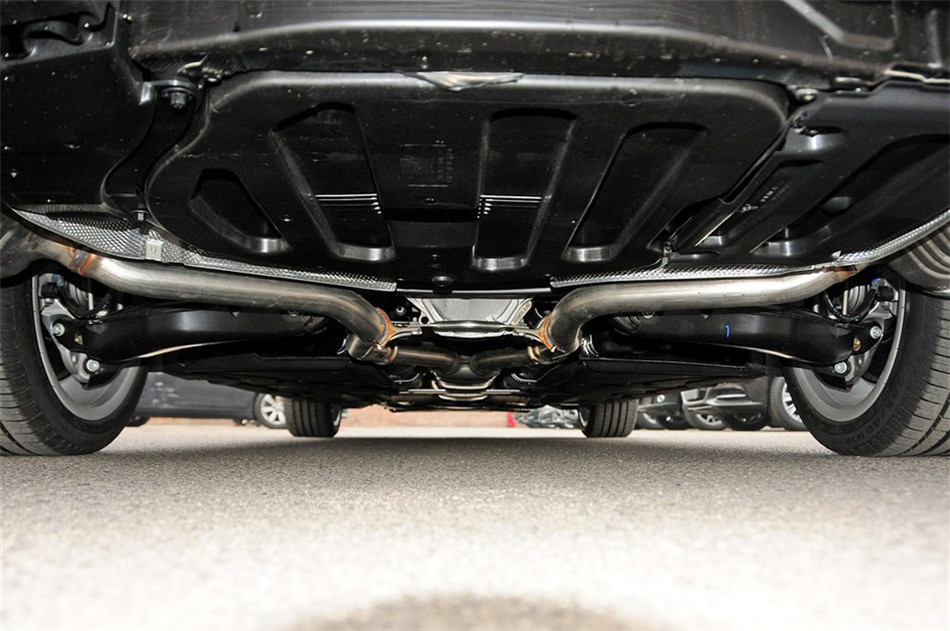 2015款 E 320 L 豪华型 4MATIC 引擎底盘