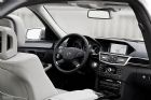 国产奔驰E300L内饰
