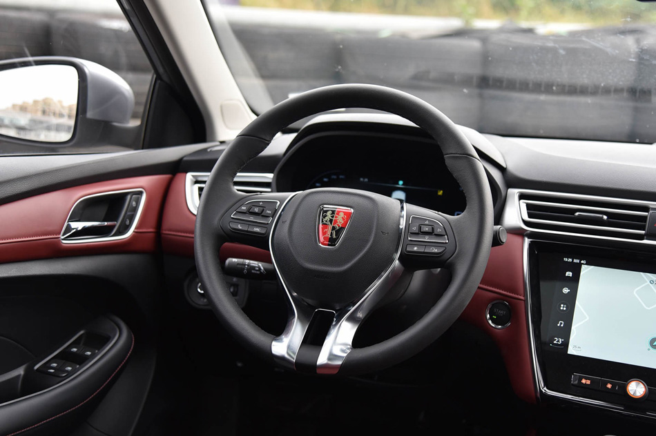 2019款 20T 自动智联网超能智尊版 内饰