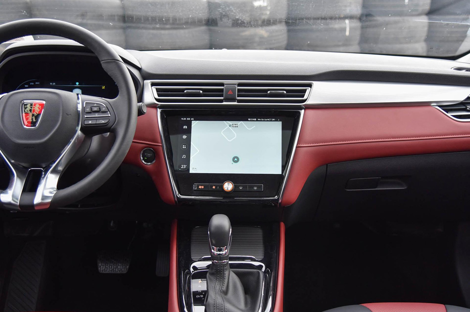 2019款 20T 自动智联网超能智尊版 内饰