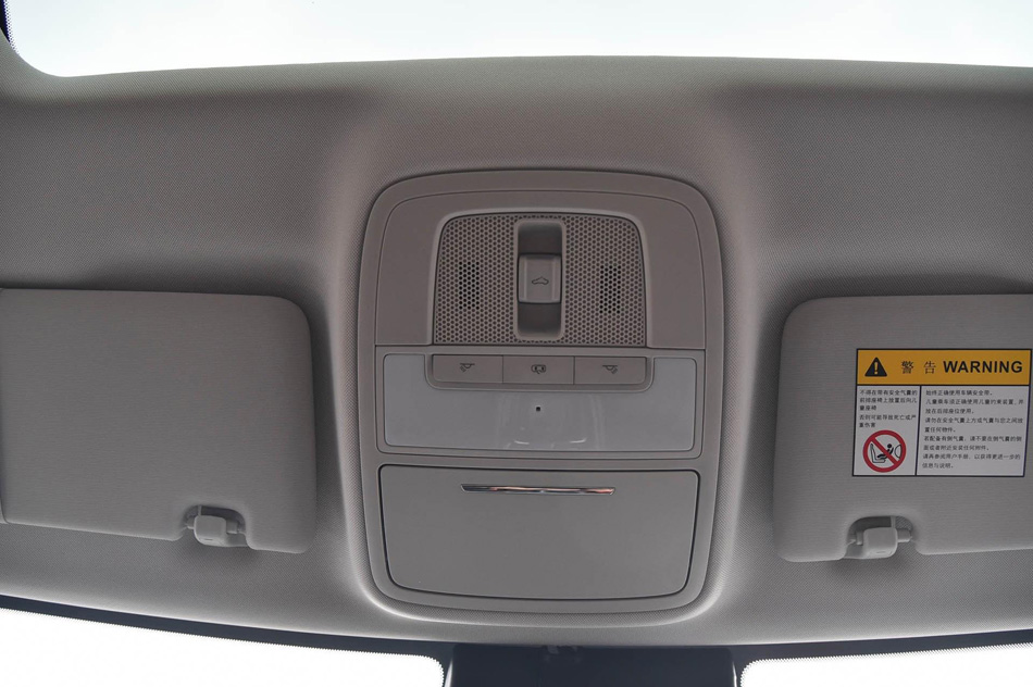 2019款 20T 自动智联网超能智尊版 座椅空间