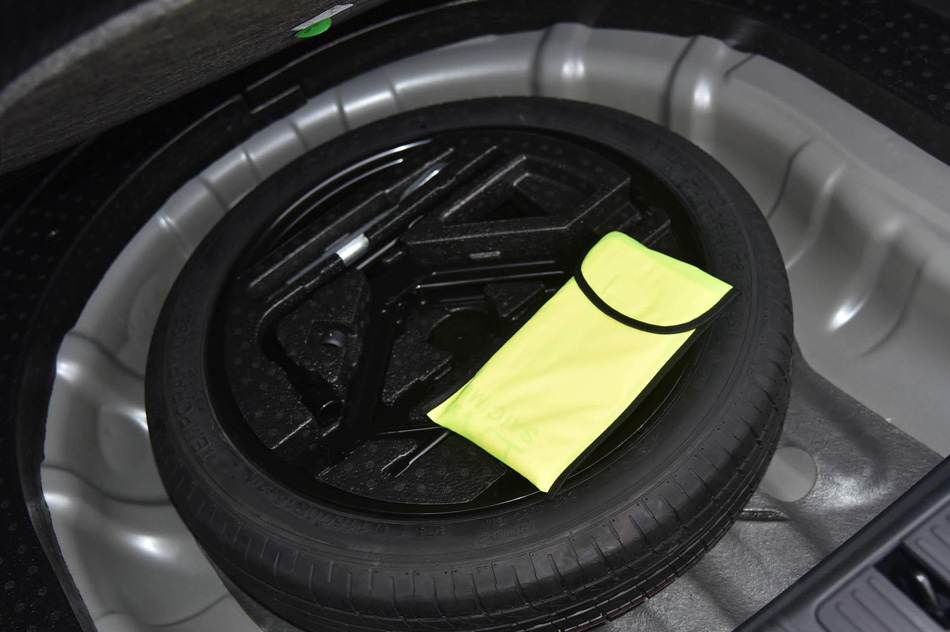 2019款 20T 自动智联网超能智尊版 细节