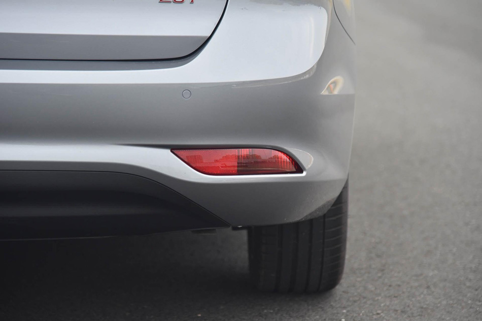 2019款 20T 自动智联网超能智尊版 细节