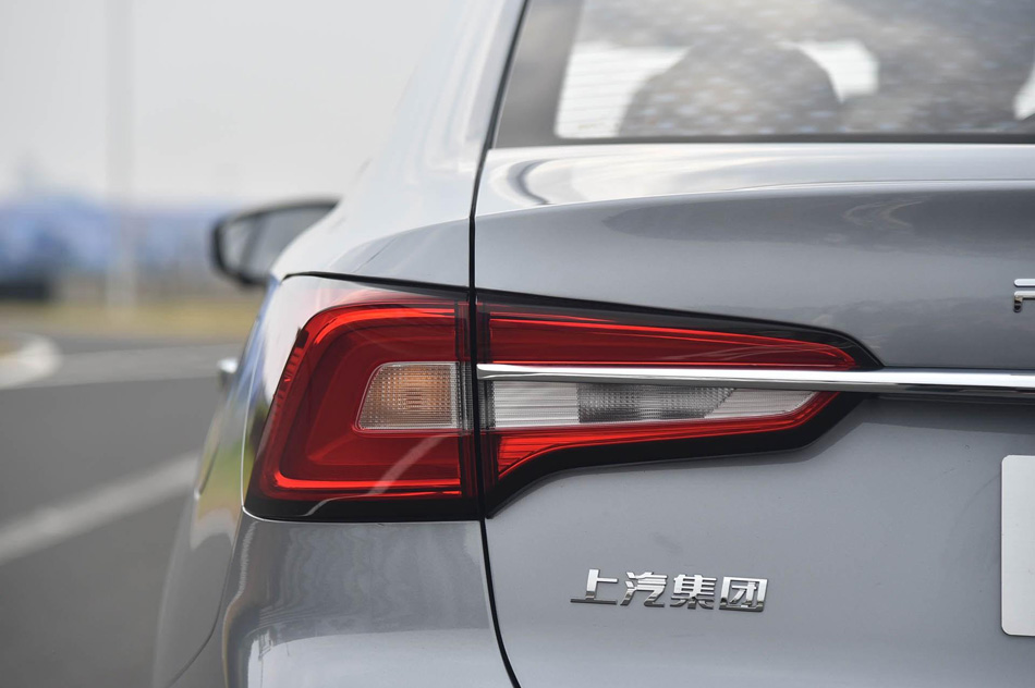 2019款 20T 自动智联网超能智尊版 细节