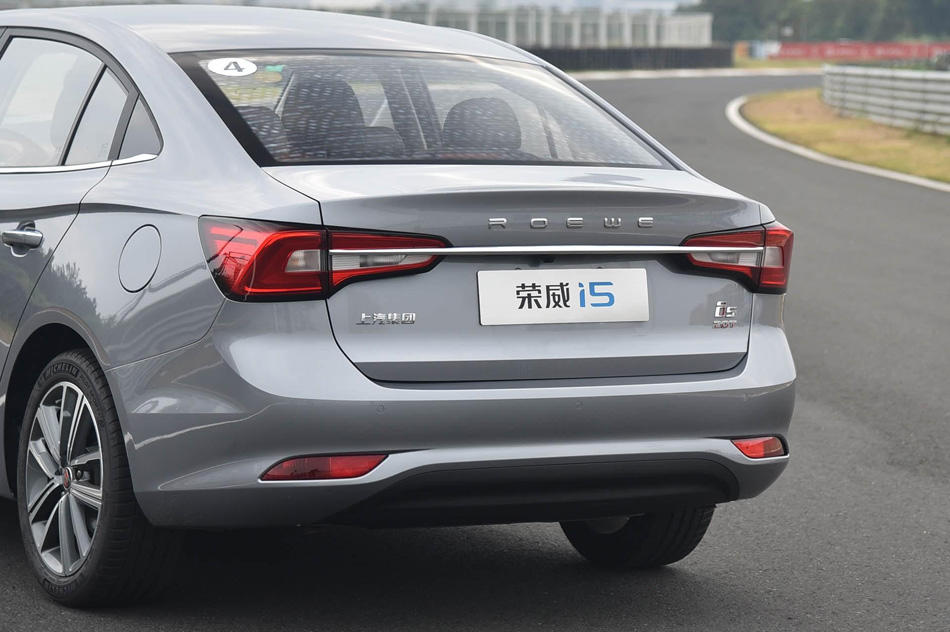 2019款 20T 自动智联网超能智尊版 细节