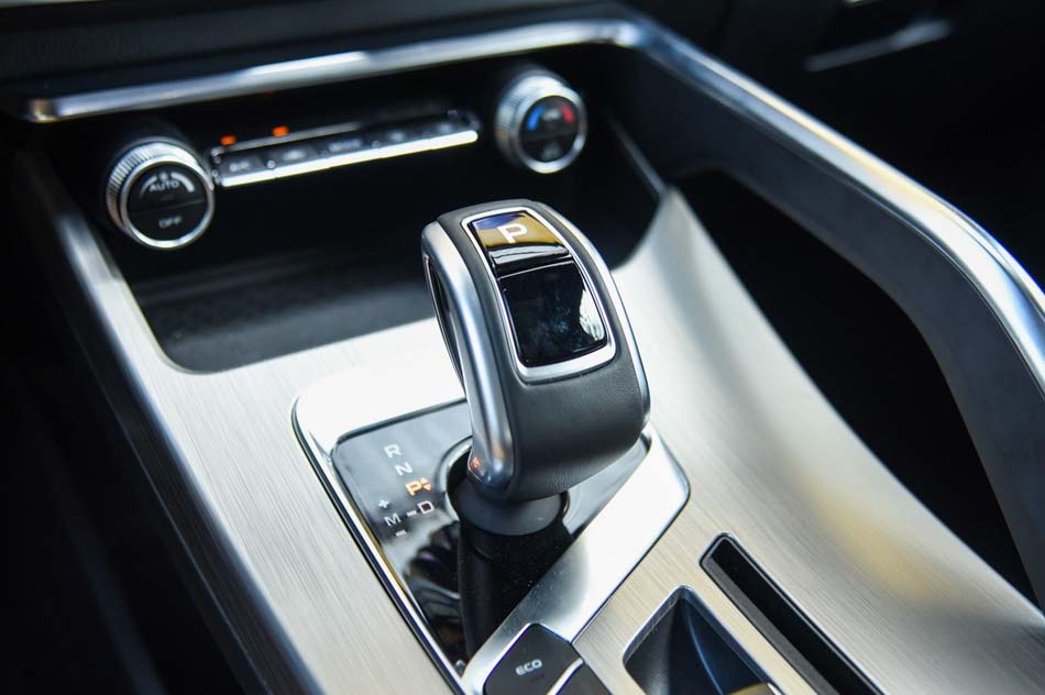 2019款 运动款 260T DCT Battle 内饰