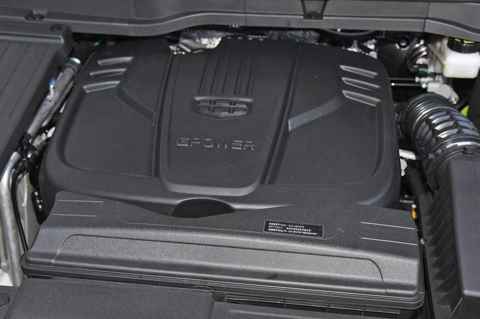 2019款 运动款 260T DCT Battle 引擎底盘