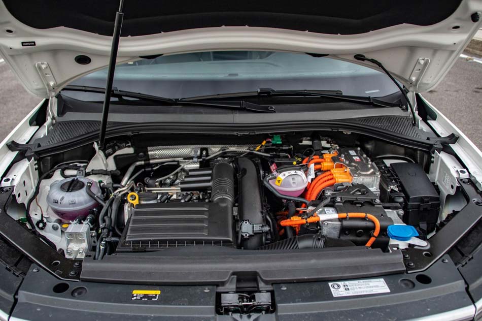 2019款 430PHEV 混动旗舰版 引擎底盘