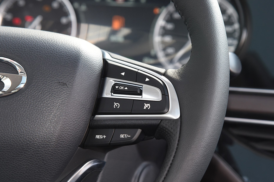 2019款 270T 自动尊享版 7座 内饰