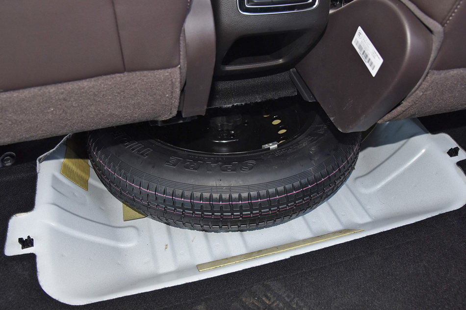 2019款 270T 自动尊享版 7座 细节