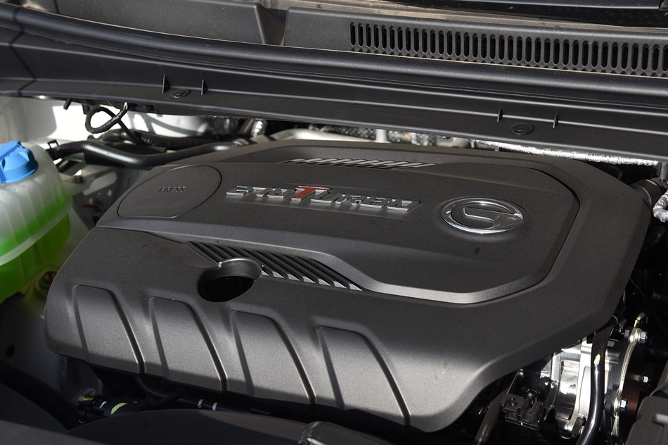 2019款 270T 自动尊享版 7座 引擎底盘