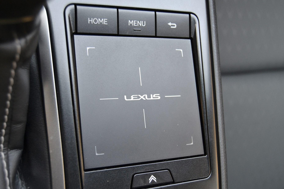 2019款 260h 探·趣版 国VI 内饰