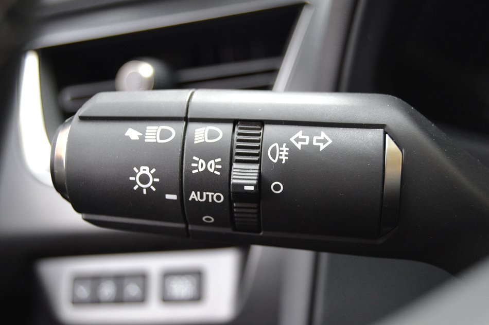 2019款 260h 探·趣版 国VI 内饰