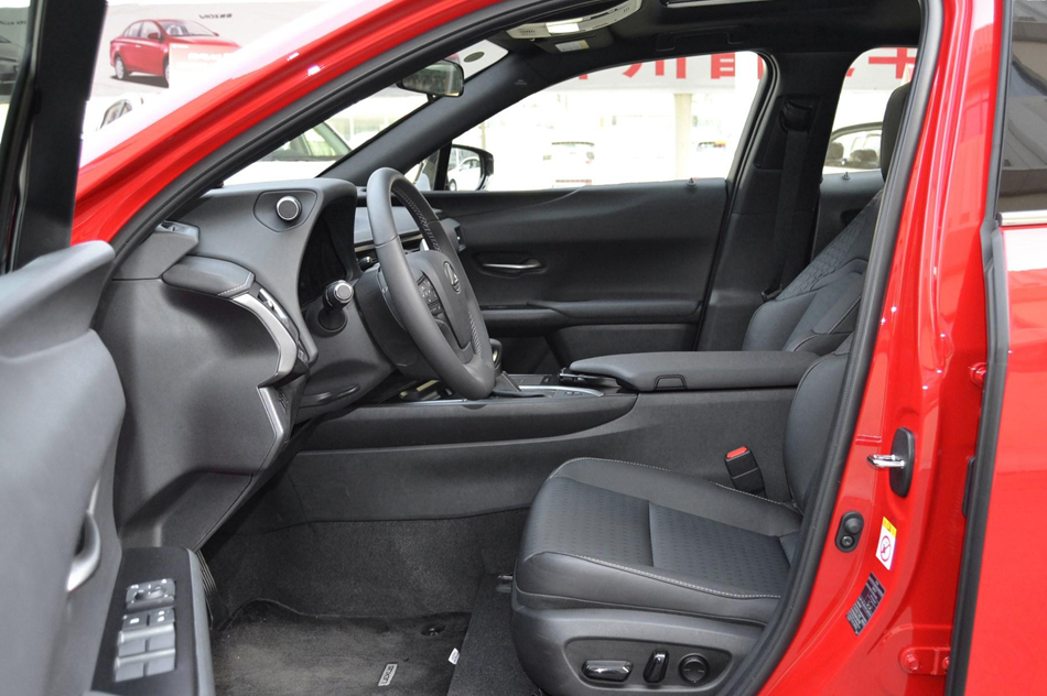 2019 260h ̽·Ȥ VI οռ