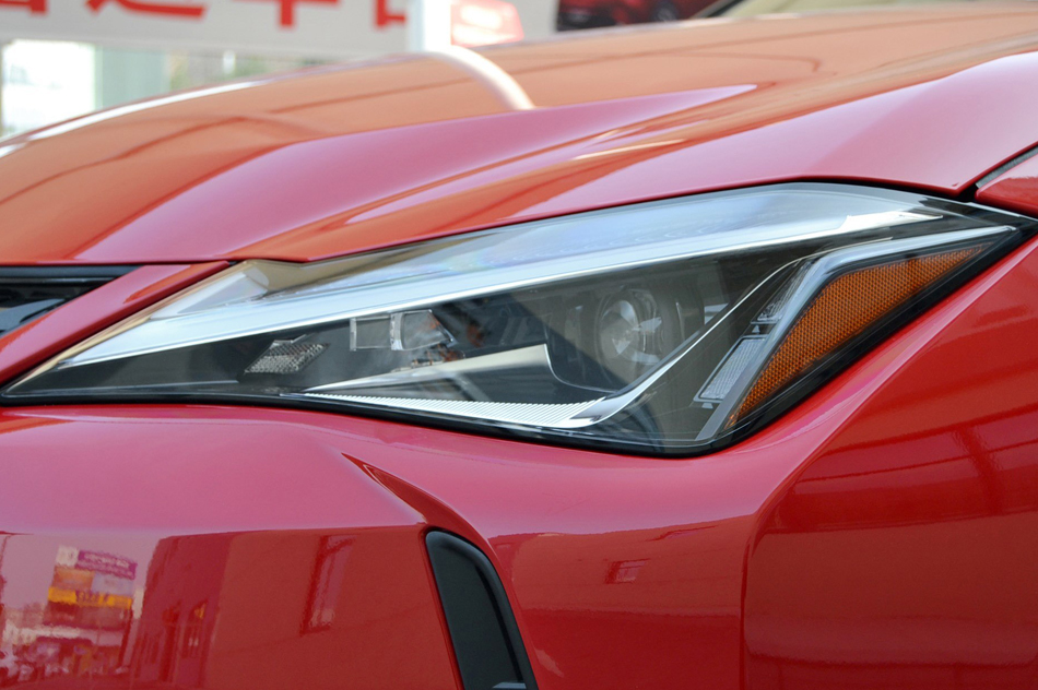 2019款 260h 探·趣版 国VI 细节