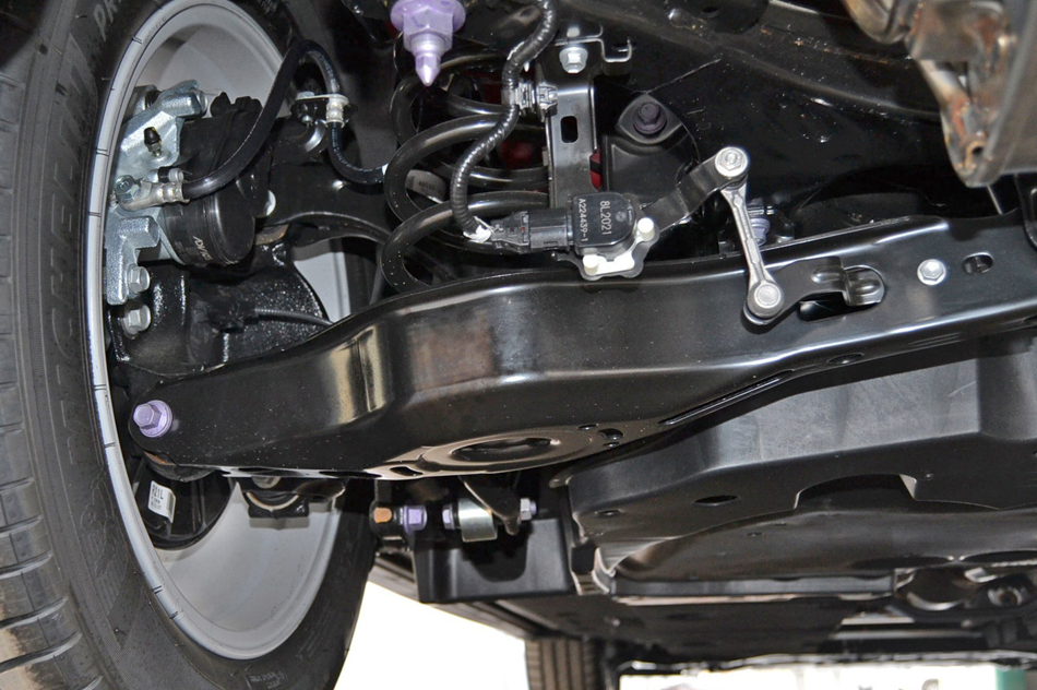 2019款 260h 探·趣版 国VI 引擎底盘