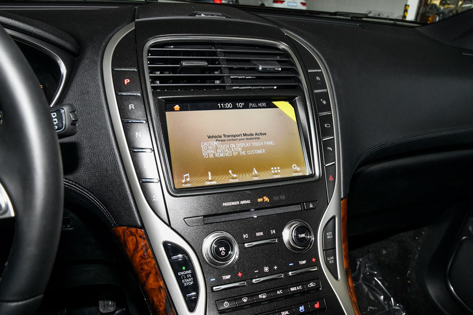 2019款 2.7T 四驱尊耀版 国VI 内饰