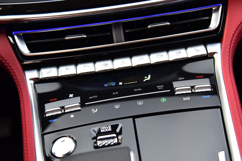 2019款 2.0T 智版 内饰