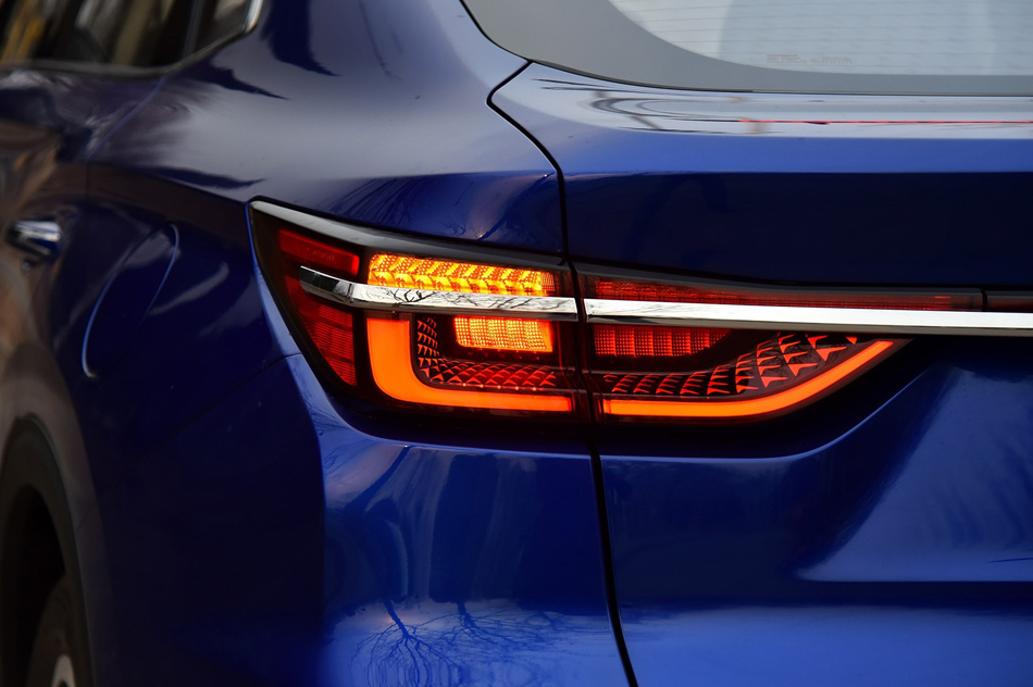 2019款 2.0T 智版 细节